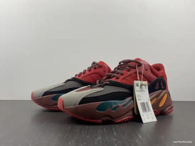 Red Boost Yeezy HQ6979 Adidas Hi-Res 700 0518